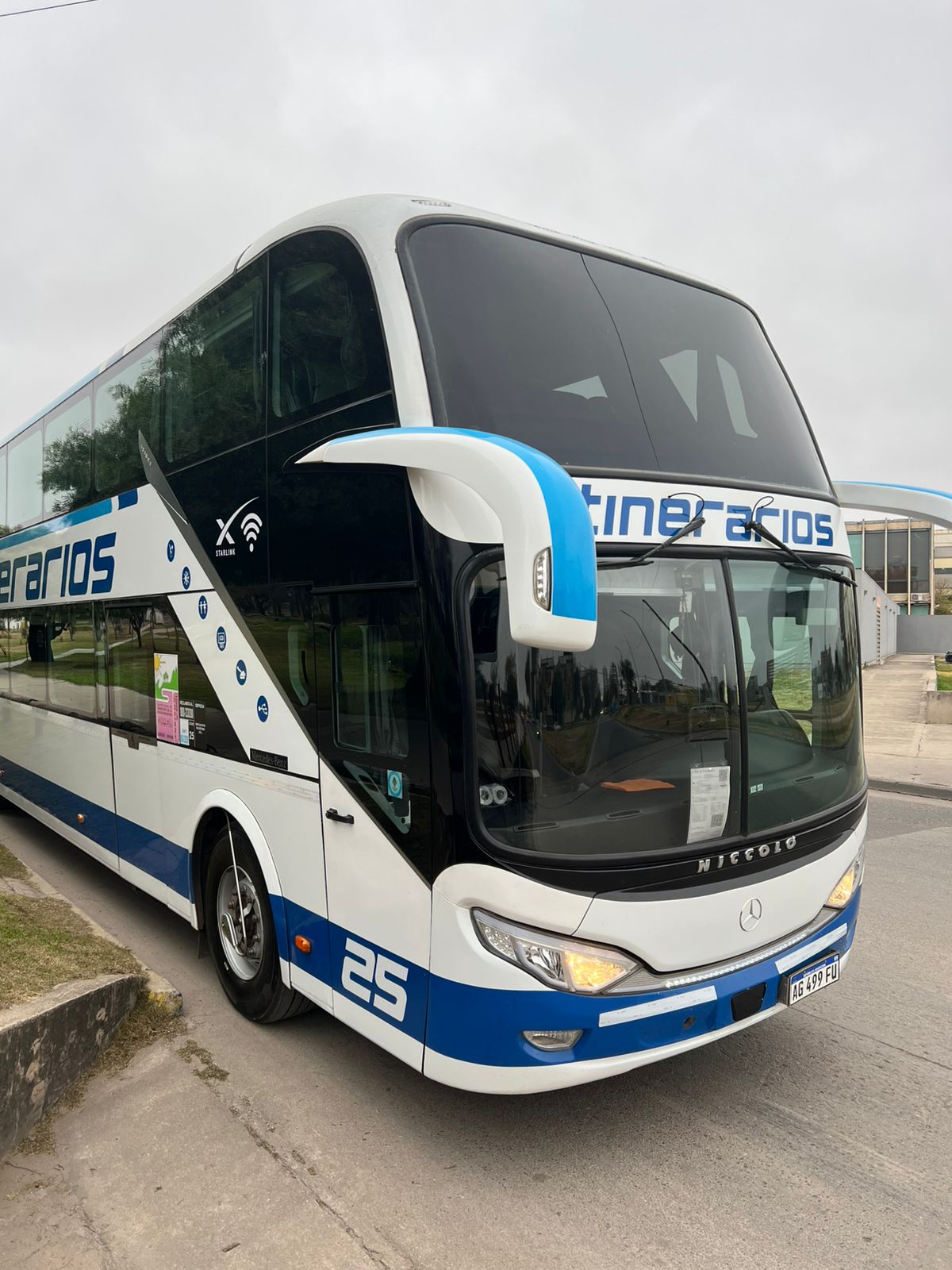Bus Mix - Interno 25